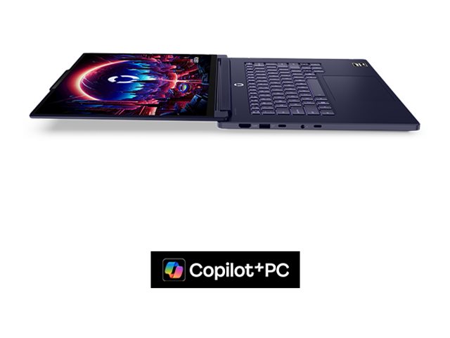Лаптоп LENOVO Legion 7 15ASH11 AMD Ryzen AI MAX+ 388 15.3inch WUXGA 32GB 1TB AMD Radeon 8060S W11H 3y