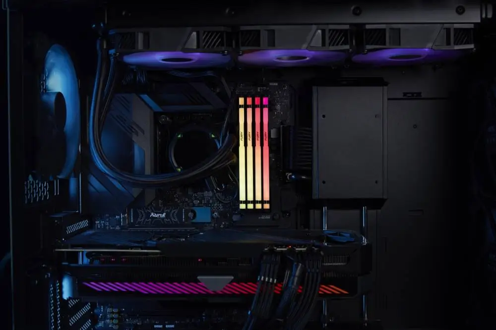 Памет Kingston FURY Beast RGB 32GB (2x16GB) DDR5 6000MHz CL30 EXPO/XMP - KF560C30BBEAK2-32