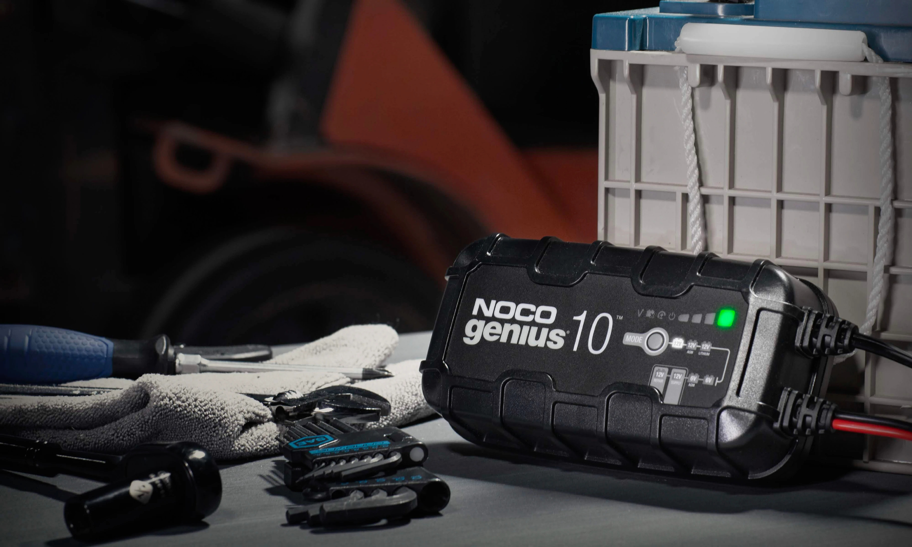 NOCO зарядно за акумулатор Battery Charger - GENIUS10 - 10A