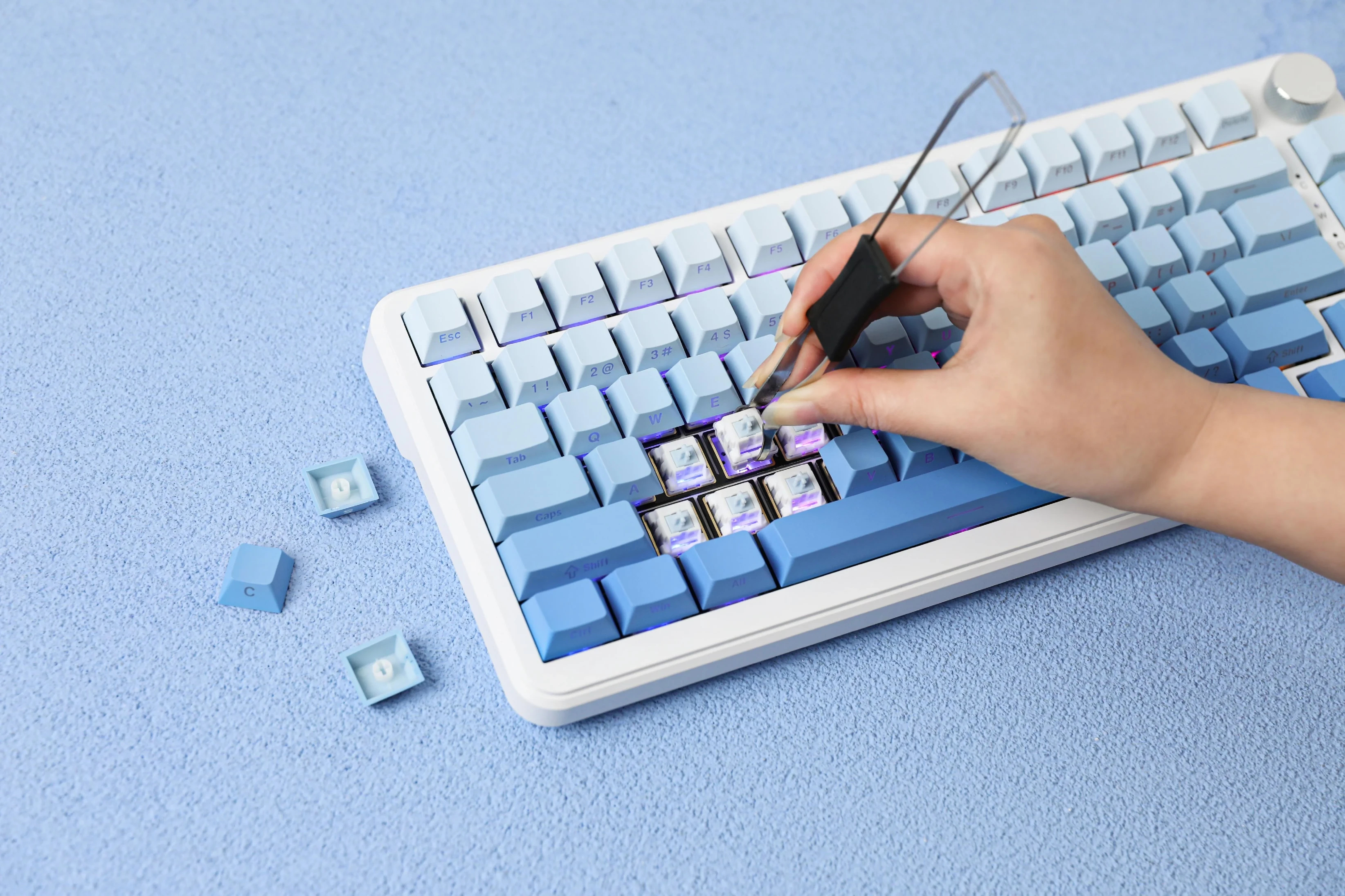 Ajazz Wireless Gaming Mechanical Keyboard AK820 MAX - White birch [Linear] (English US), Side Printed, Gray