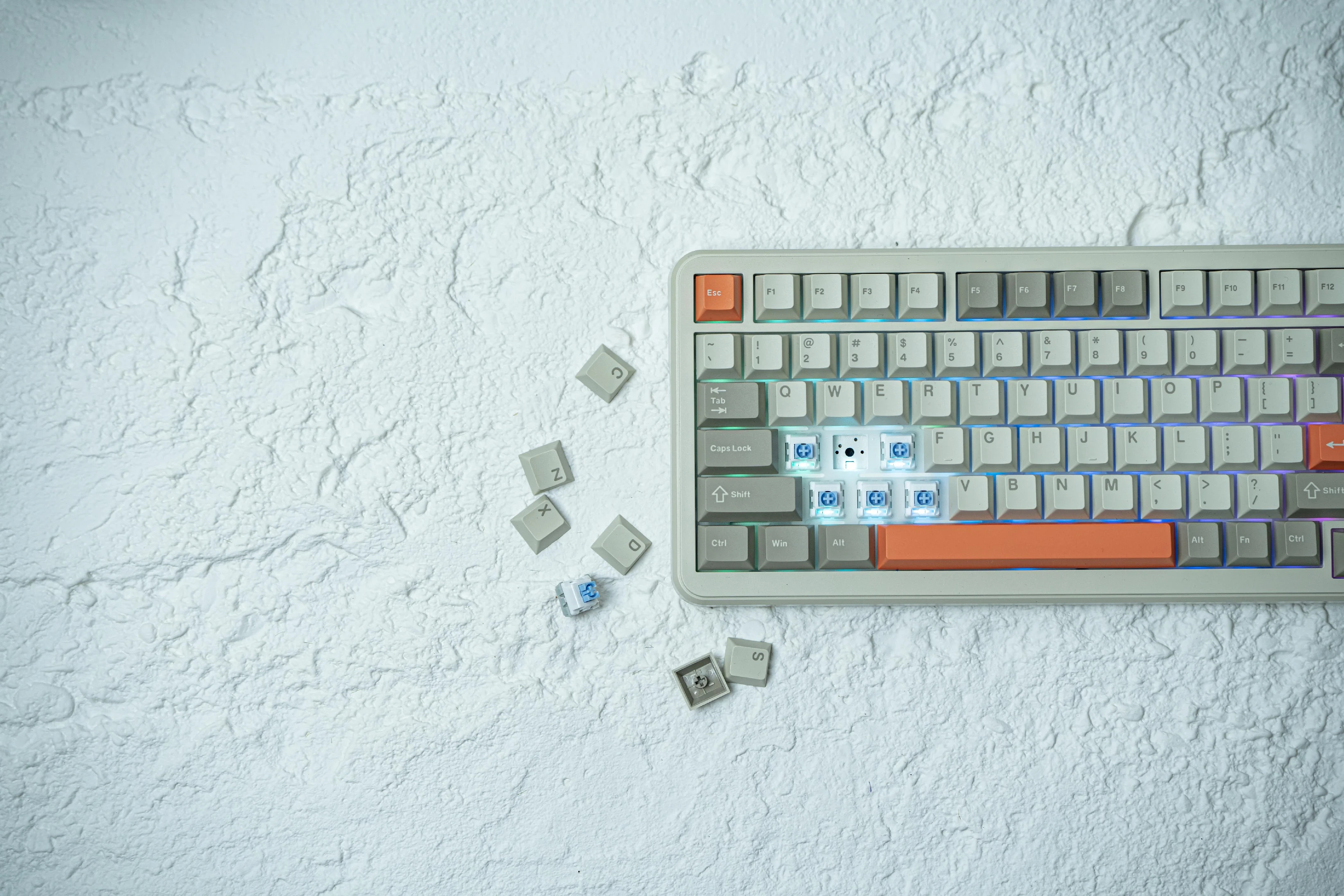 Ajazz Wireless Gaming Mechanical Keyboard AK820 MAX - White birch [Linear] (English US), Side Printed, Gray