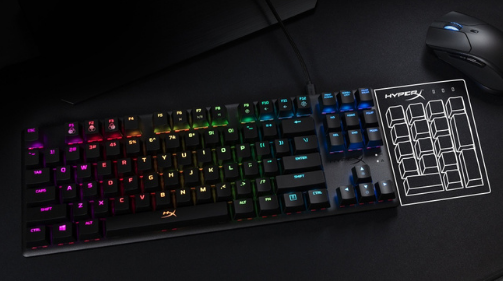 Изключително компактен TKL дизайн със свалящ се USB Type-C кабел