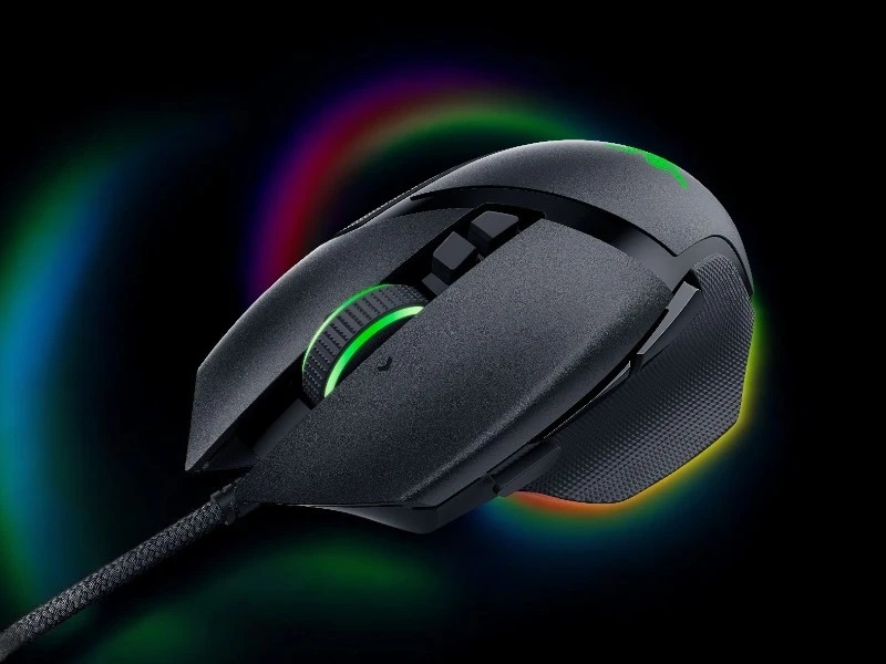 Configurable Razer&trade; HyperScroll Tilt Wheel